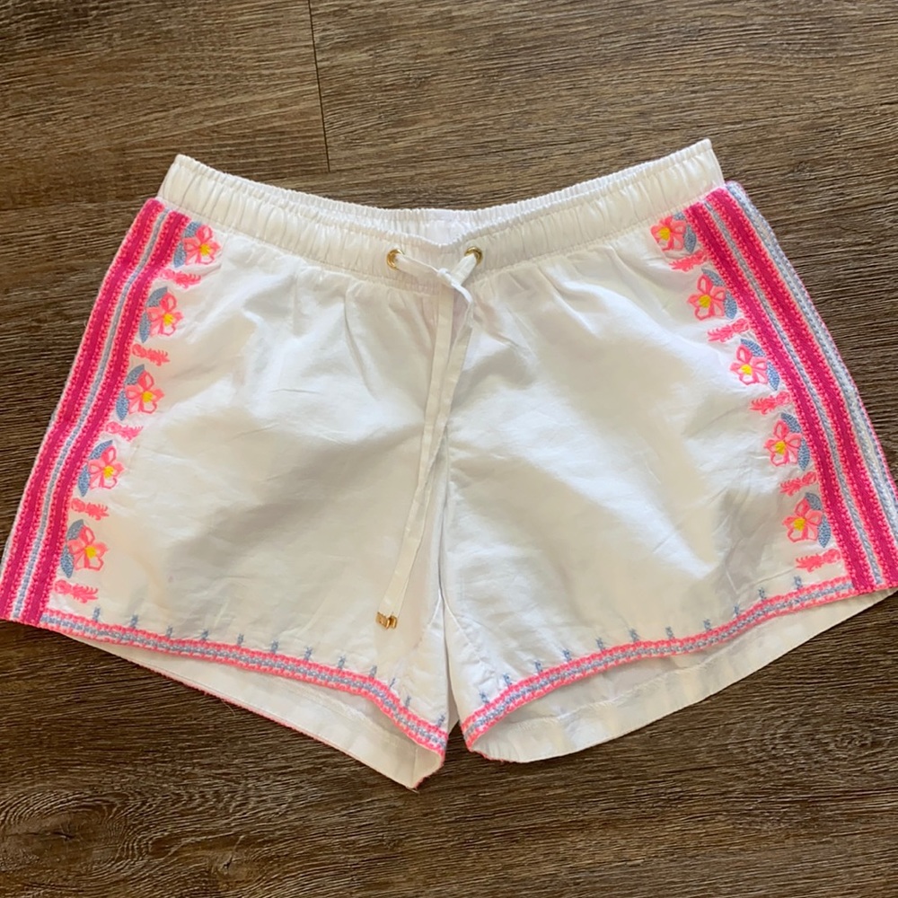 Lilly Pulitzer pull on Shorts